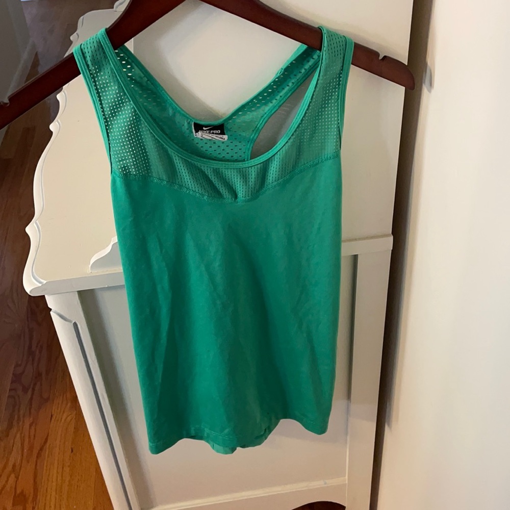 Nike pro dry fit tank